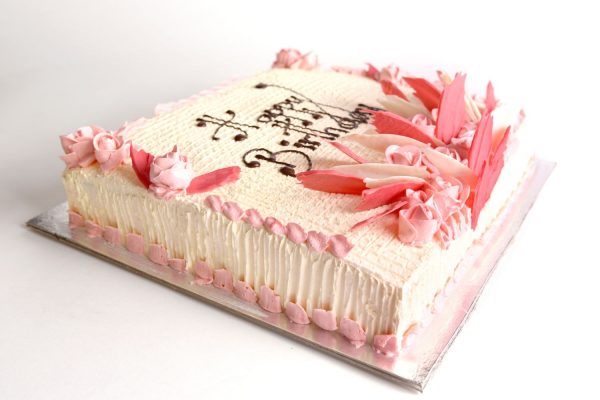 Pink Rose Birthday Gateaux